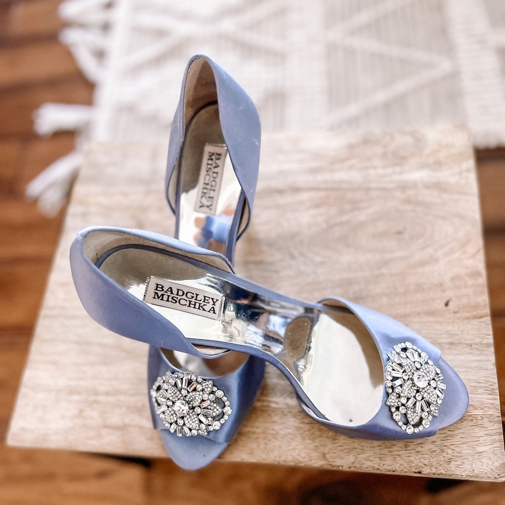 Badgley Mischka satin and rhinestone formal dress shoes - Wedding